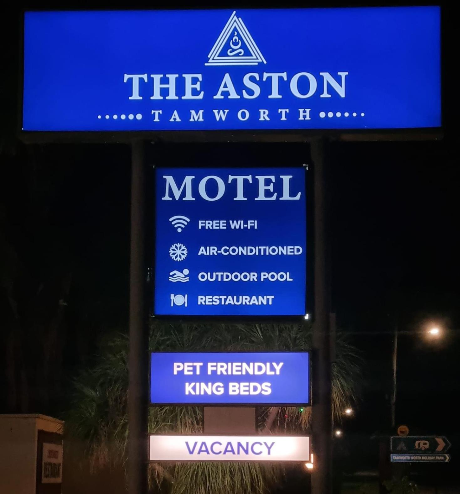 The Aston Motel Tamworth Exterior photo